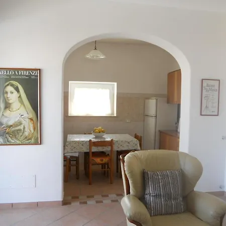 La Balestra Apartment *